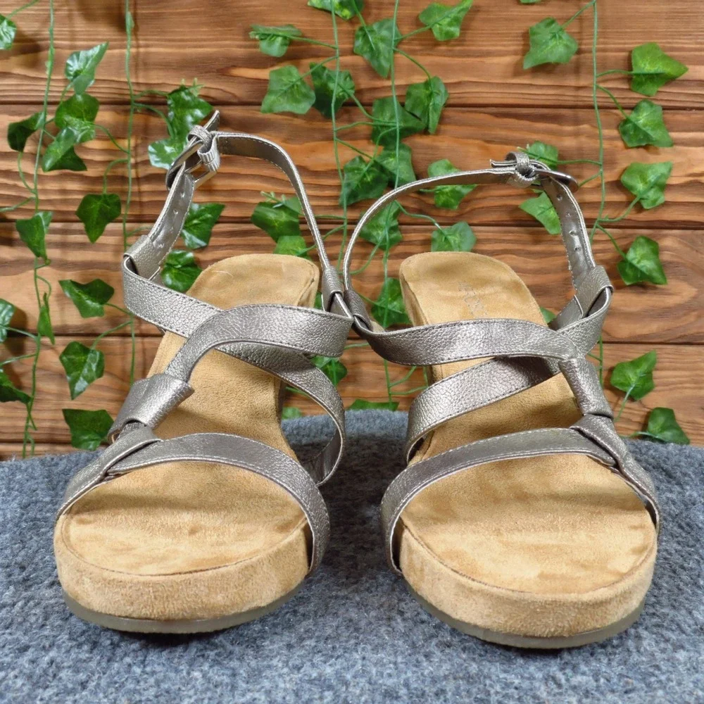 Aerosoles Plush Wedge‎ Women Strappy Sandal Size 8 Summer Metallic Pewter Cork